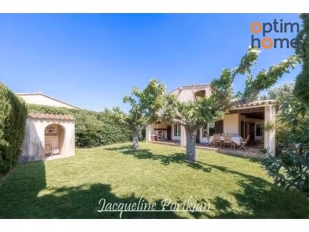 gardanne secteur galine -picon : villa traditionnelle 5 pièces et double garage sur 780m2.