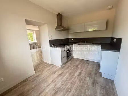 renaison - appartement 3 pièce(s) 69.58 m2