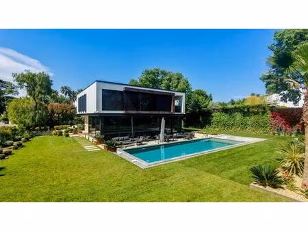 villa de luxe de 10 pièces en vente antibes  france