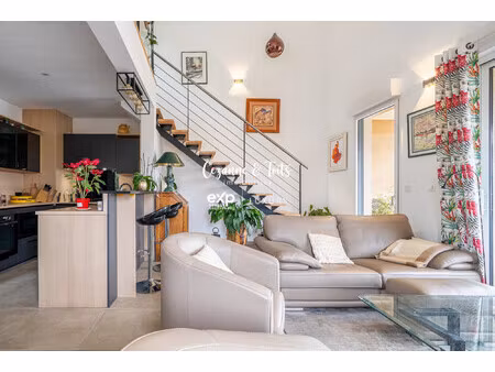 duplex contemporain de 101 m² carrez et 115 m² habitables ?