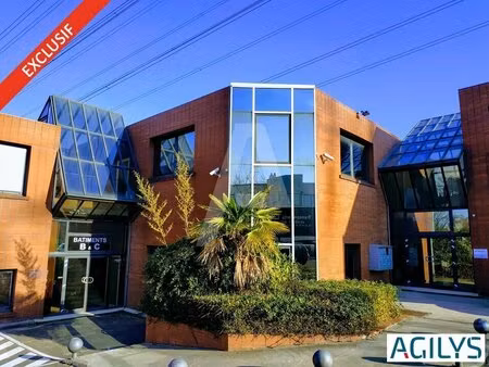 location entrepôt igny 91430 115m²