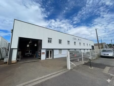 vente entrepôt rennes 35000 1030m²