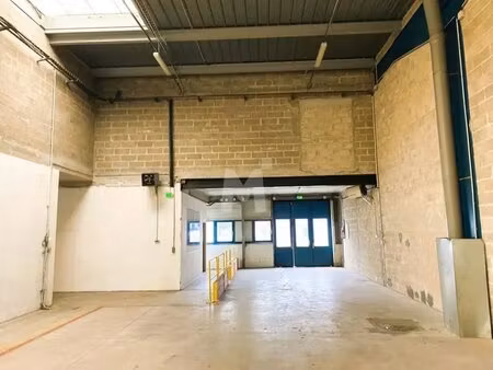 location local d’activités fresnes 94260 444m² à 1115m²