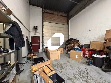 location local d’activités villepinte 93420 576m²