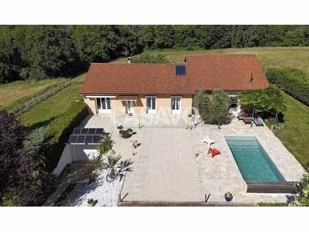 vente maison 5 pièces de 178m² - 38138 les côtes-d'arey