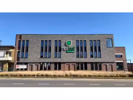 instapklare kantoren met terras te huur vlakbij afrit e19 in rumst