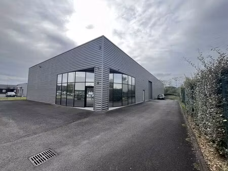 vente local d’activités saint medard en jalles 33160 1043m²