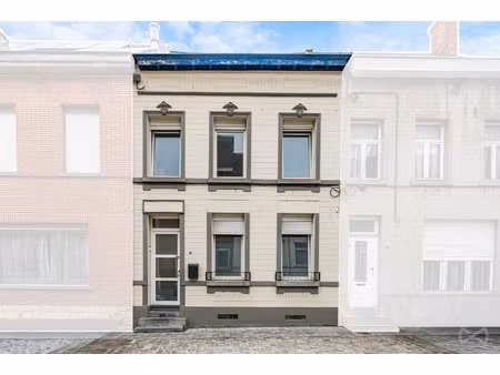 huis te koop in braine-le-comte met 4 slaapkamers