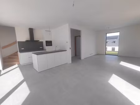 huis te koop in hooglede met 3 slaapkamers