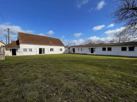 remilly sur tille - maison 7 pièces à vendre - 171m2 - 370 000 € - réf: cs5853 - bourse im
