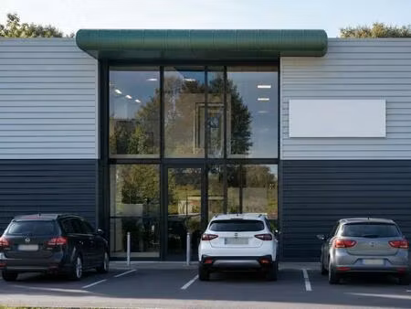 location commerce redon 35600 200m²