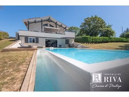 maison moderne de 175m2 - 6400m2 de parc - garage de 228m2