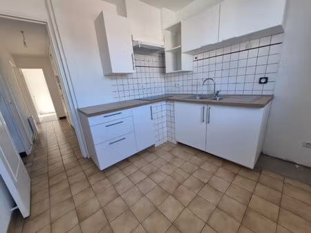 location appartement 3 pièces 54m² arras 62000