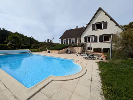 vente maison 8 pièces  288.00m²  valloire