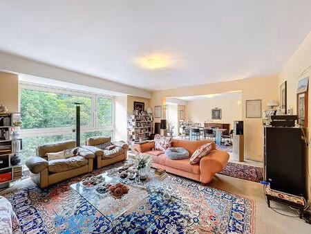 appartement à vendre avec terrasse et 2 chambres   etterbeek (vbe37071)