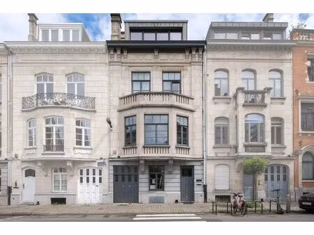 penthouse à vendre avec garage et terrasse   ixelles (rbw26168)