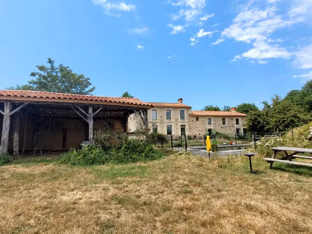 vente maison 14 pièces  283.48m²  le champ
