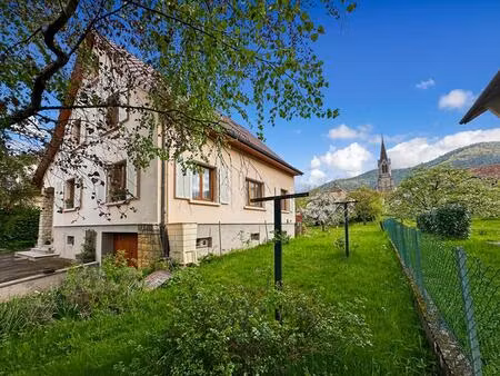 moosch  68690  maison 4 chambres  terrain plat 15 ares  proche école et commodités