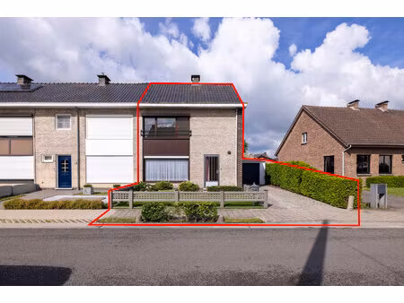 huis te koop in rijkevorsel met 3 slaapkamers