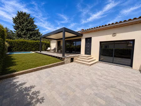 vente maison 6 pièces 138 m² pouzilhac (30210)