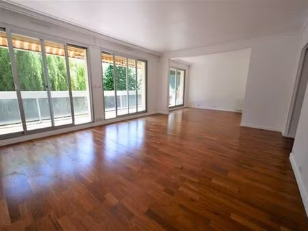 appartement de prestige de 103 m2 en location garches  île-de-france