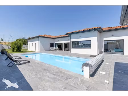 vente maison 6 pièces 229 m² pechbonnieu (31140)
