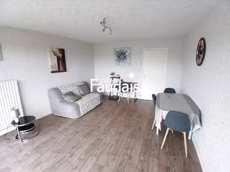 location appartement 1 pièce 34m² agneaux 50180