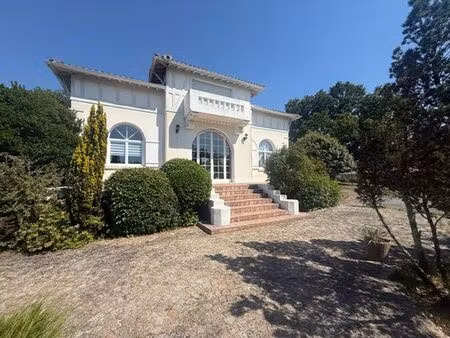 maison de luxe en vente à belin-béliet  france
