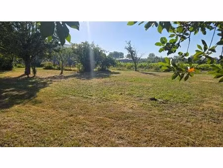 vente terrain 605 m² saint-andré-de-cubzac (33240)