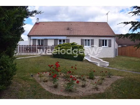 maison familiale 4 chambres  106 m2  dpe c  terrain de 1167 m2