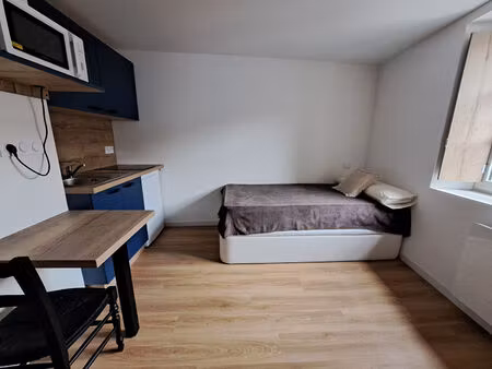 location chambre 1 pièce  13.73m²  les herbiers