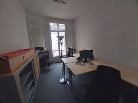 location bureaux 320 m²