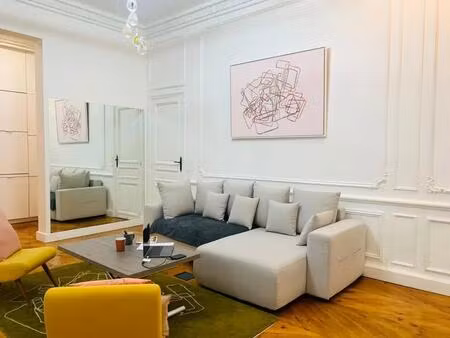 location bureaux 66 m²