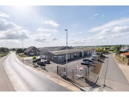commercieel te koop in zonnebeke