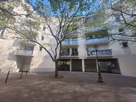 location parking paris 14ème