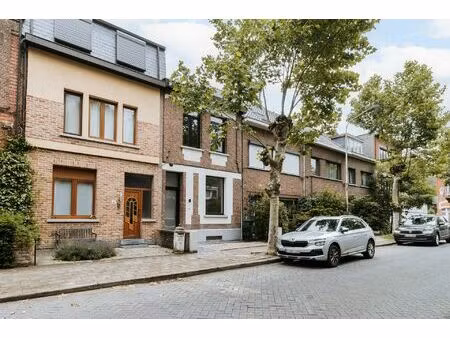 huis te koop in merksem met 3 slaapkamers