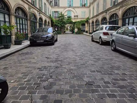 local professionnel à vendre paris 10eme arrondissement 12m2 30 000€