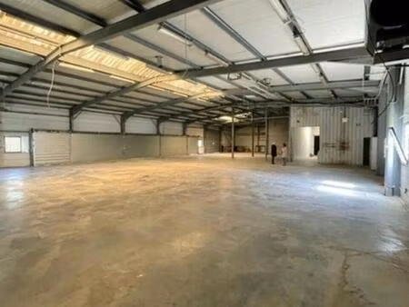 location entrepôt montauban 82000 1300m²