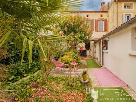 centre-ville d'albi ? maison albigeoise de 188 m² avec jardin