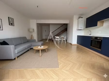 centre ville appartement t2 duplex et 2 balcons