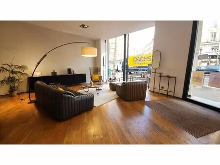 location commerce paris 75002 388m²