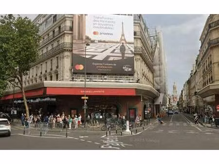 location commerce paris 75009 140m²