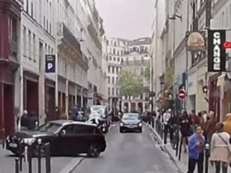 location commerce paris 75009 160m²