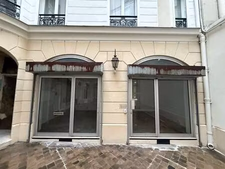 location commerce paris 75009 54m²