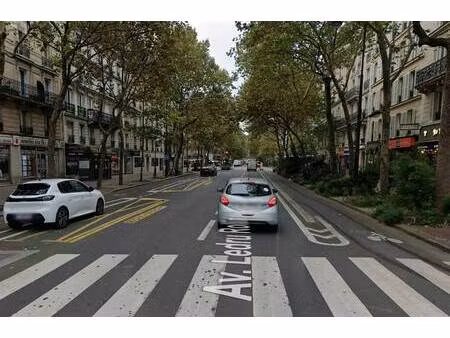 location commerce paris 75012 65m²