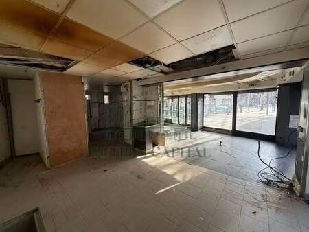 location commerce paris 75015 123m²