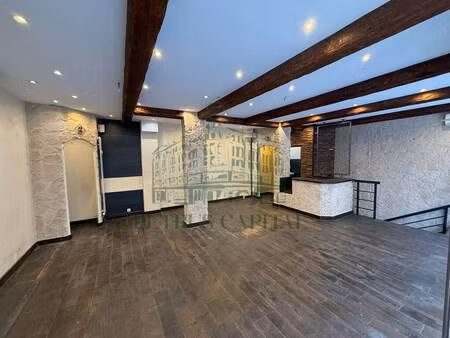 location commerce paris 75015 96m²
