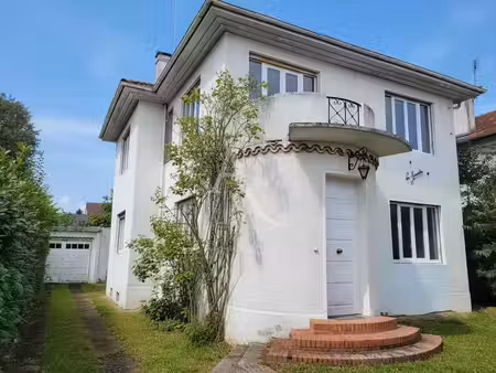 vente maison gelos 64110 - - surface privée