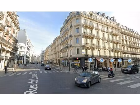 location commerce paris 75001 240m²