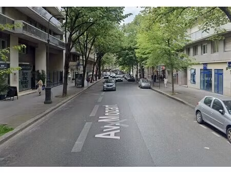 location commerce paris 75016 85m²